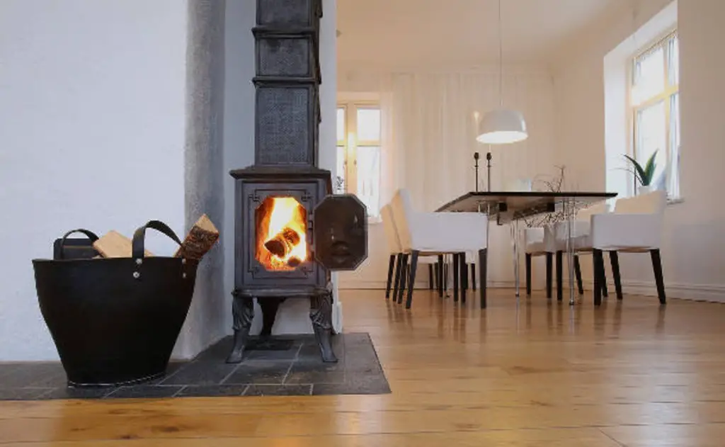 Wood stove on non-combustible surface